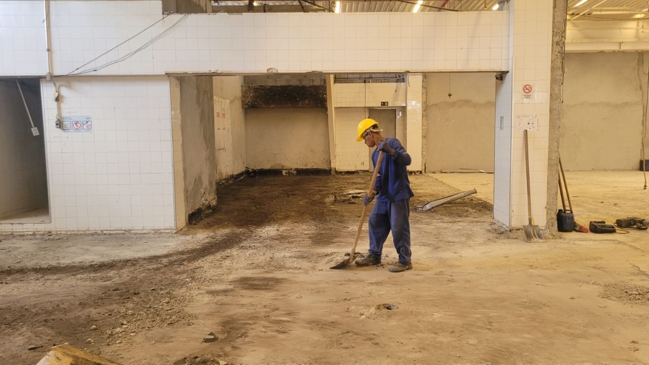 es-locacao-e-demoliçaõ-manual4